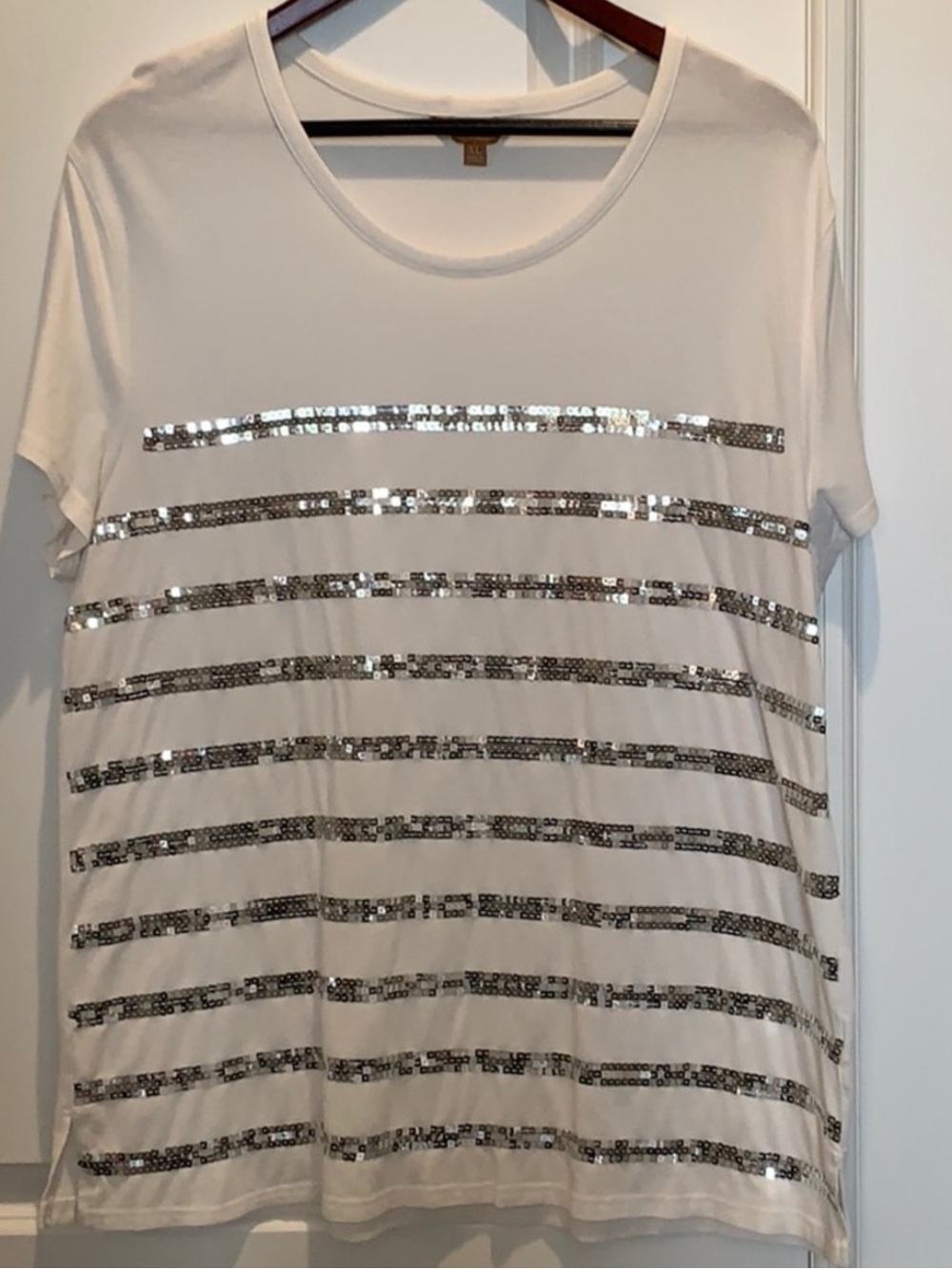 Beautiful XL White Ellen Tracy Sequined Blouse(NWOT)